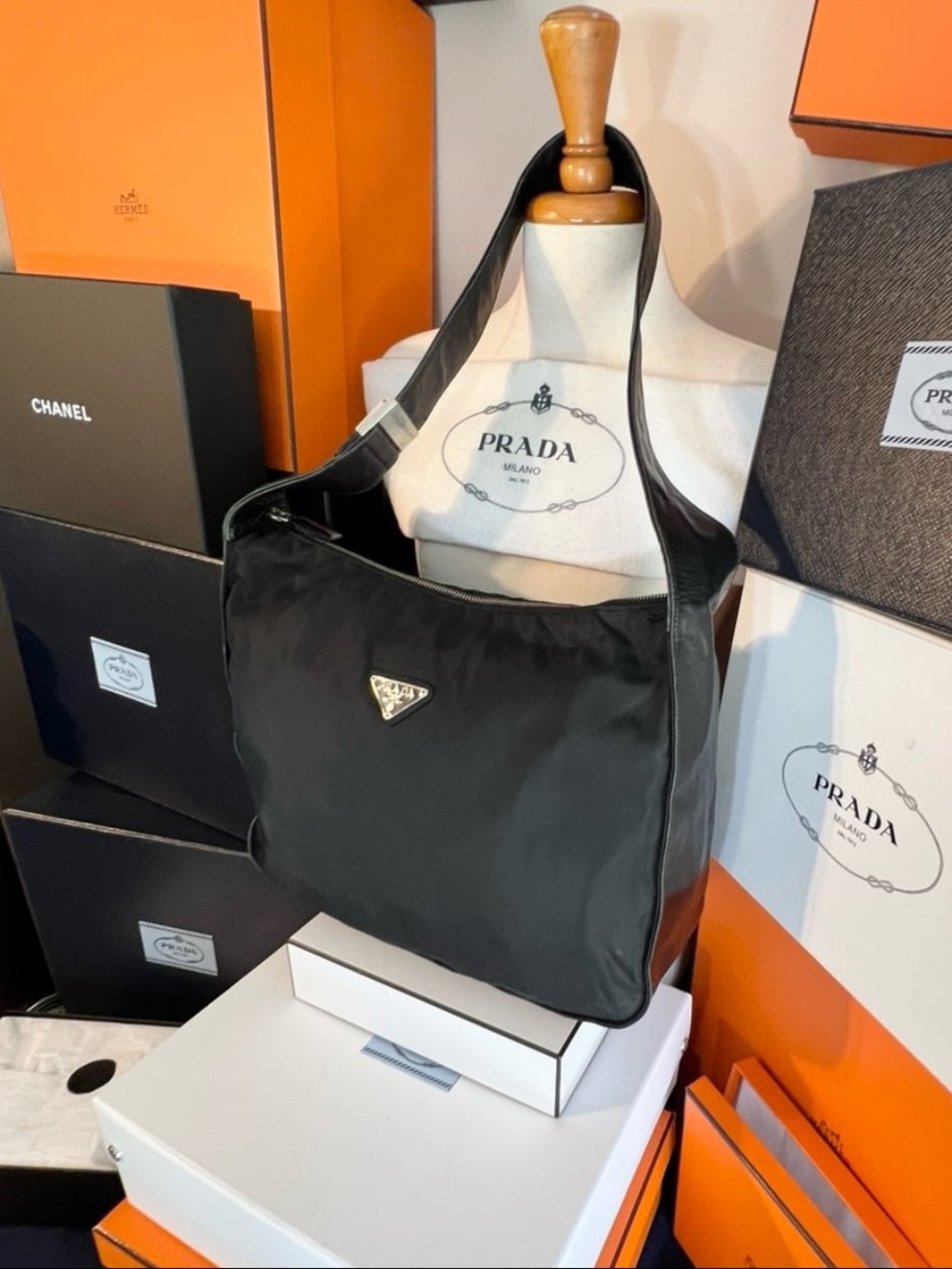 Prada⭐️Black Nylon and leather Shoulder Hobo Bag. Offers always welcome! ⭐️